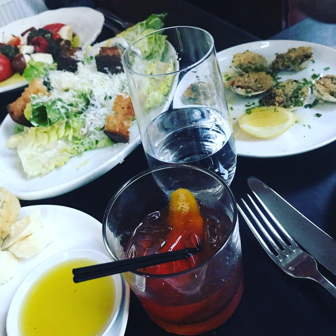 RomaPortland's tweet photo. Negroni + #AmericanItalian food= The perfect #ThirstyThursday. | 📷: @amateurhourcocktails | #PortlandMaine #AndersRules #GuyRules #Negroni https://t.co/axKvkSga9v