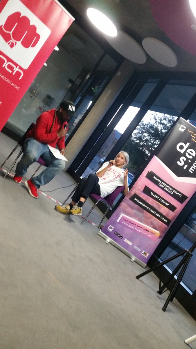 thedr5's tweet photo. From @SaffiyahKhann's #Desibition photo exhibition launch this eve @TheLighthouseYP #Aston wiv @punchrecords @JSzivak https://t.co/f2g3Rty5kr