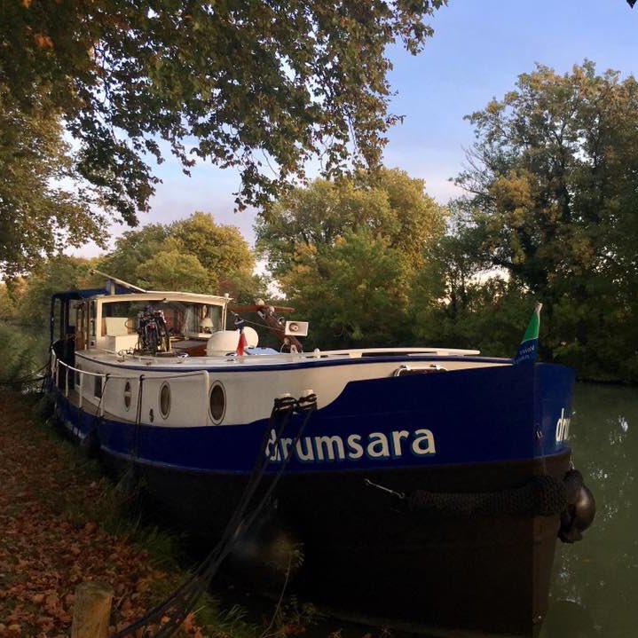 SarahTwoBoat's tweet image. #NewProfilePic