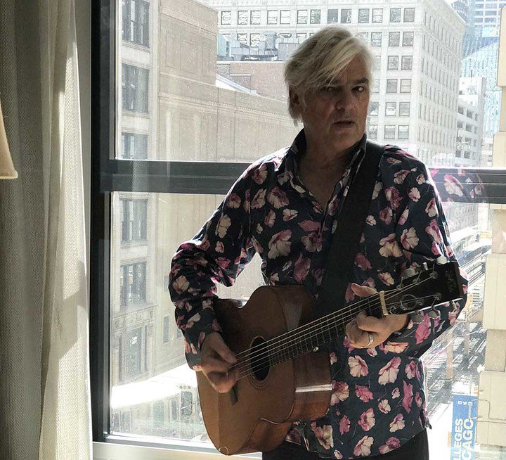 virginhotels's tweet photo. Tune into the chilled out acoustic melodies of @RobynHitchcock in an all new Behind The Red Door. #BTRD https://t.co/BOhDwEvD7s https://t.co/j5OVKG1CVx