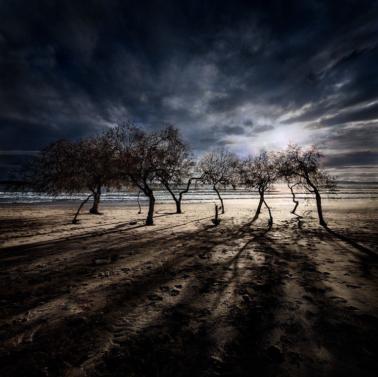 RotellaGallery's tweet photo. 'Blue Memories' by #JuliaAnnaGospodarou
@JuAnnGospodarou #RotellaGallery #Greece #beach #sunset #blue #photography #fineartphotography #NYC https://t.co/LmvXb1hCz2