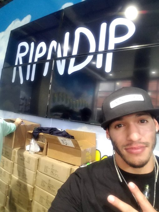 Chillin @RIPNDIP In #soho https://t.co/SZcm1tyYj6<a class="tags" target="_blank" title="On Twitter" href="/?out=eyJ0eXAiOiJKV1QiLCJhbGciOiJIUzUxMiJ9.eyJpYXQiOjE3MjA5ODUxOTIsImlzcyI6InR3cG9ybnN0YXJzLmNvbSIsIm5iZiI6MTcyMDk4NTE5MiwiZXhwIjoxNzUyNTIxMTkyLCJyZWRpcmVjdF91cmwiOiJodHRwczovL3R3aXR0ZXIuY29tL1JJUE5ESVAifQ.2ue3D_-wdt7GBypvgrYHRURlgoYlDpqffYsCyOd-iTi-7VuOGifsH_D52wPkV3_MuAj-roiFefXMnA3d-Bm39w">@RIPNDIP</a><a href="/tag/soho"class="tags">#soho</a>