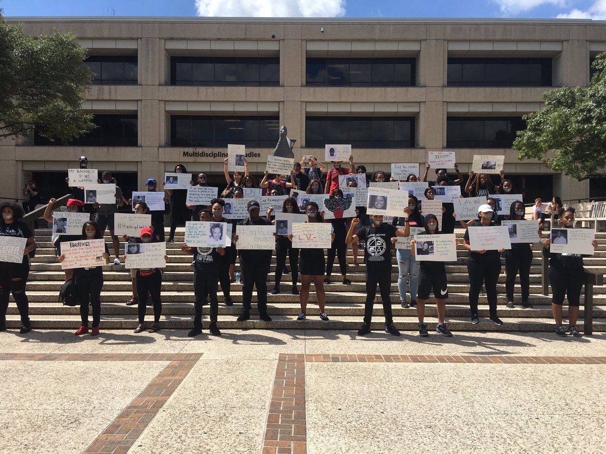 UTSA NAACP tweet media