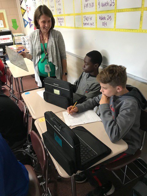 MrsJohnson_LSHS's tweet photo. Flipping in Metille's Math means more time for partner &amp; small group work, reteaching, and all around ACTIVE LEARNING! #ssplearns #sspdl https://t.co/IaWoytGUWn