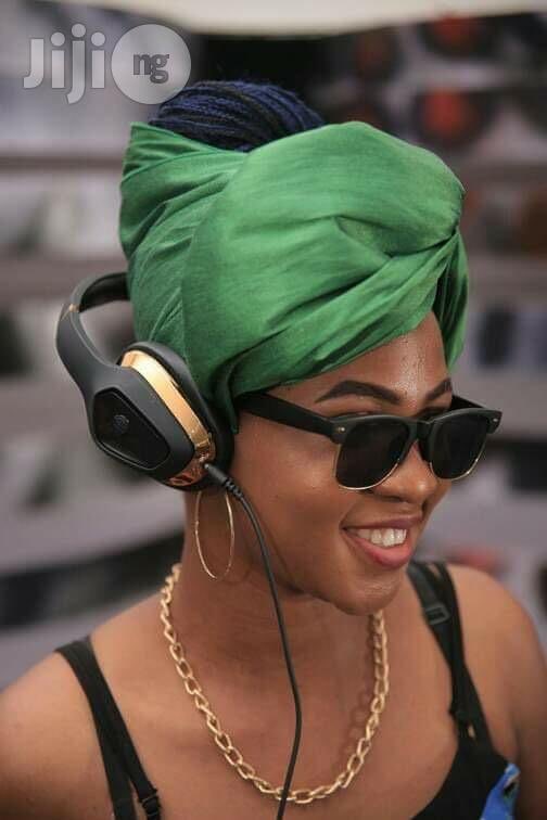 smconlineng's tweet photo. AVAILABLE ON JIJI.NGπ³π¬ in the spirit of celebration, we're giving u d chance to own PHN100 by #Phonaudio @ a 40% off https://t.co/SYMo0rfgT3