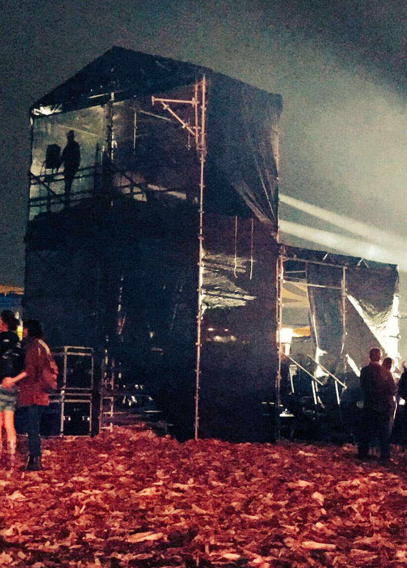 roundly's tweet photo. @oppikoppi thanks to those working hard to make oppi amazing. #Okmangopicker #OPPI2017 https://t.co/4nQDfTK0Hp