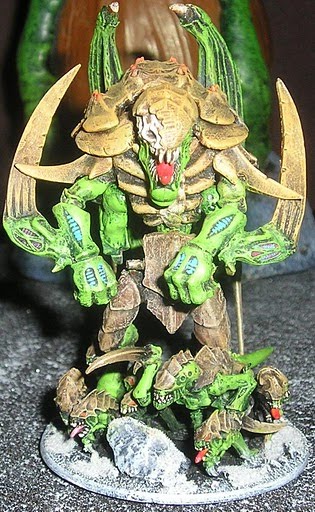 WargamerFritz's tweet photo. My HULK Tyranids say HI! https://t.co/t5ec5iJYjK #warhammer40k #warhammer #40K #40ktweets #gaming #wh40k #Warmongers #miniaturemonday https://t.co/yveuqkErIs