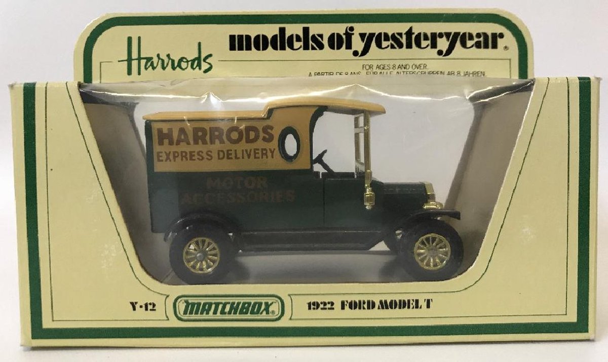 ByJasper52's tweet photo. This curated auction featuring a collection of Matchbox Models of Yesteryear is bringing up all kinds of #tbt vibes https://t.co/Cz4E5ti6O5 https://t.co/C3QvXbg9V6