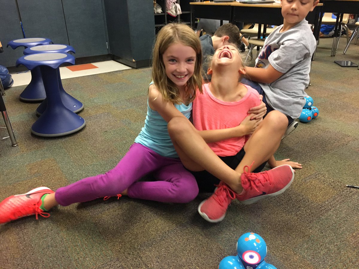 "Mrs. Hackworth, we did it!" We figured it out!" <a href="/WonderWorkshop/">Wonder Workshop</a> #RayMarsh