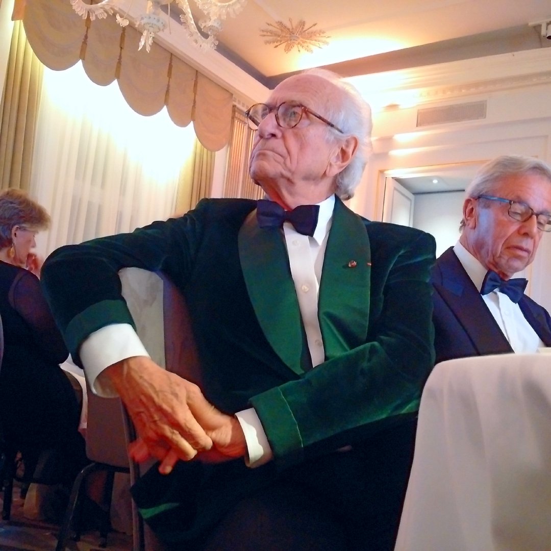 The Lord and Master has arrived! @MichelRouxOBE <a href="/AcadCulArts/">Royal Academy of Culinary Arts</a> <a href="/ClaridgesHotel/">Claridge’s</a> #MCA #awards #hospitality