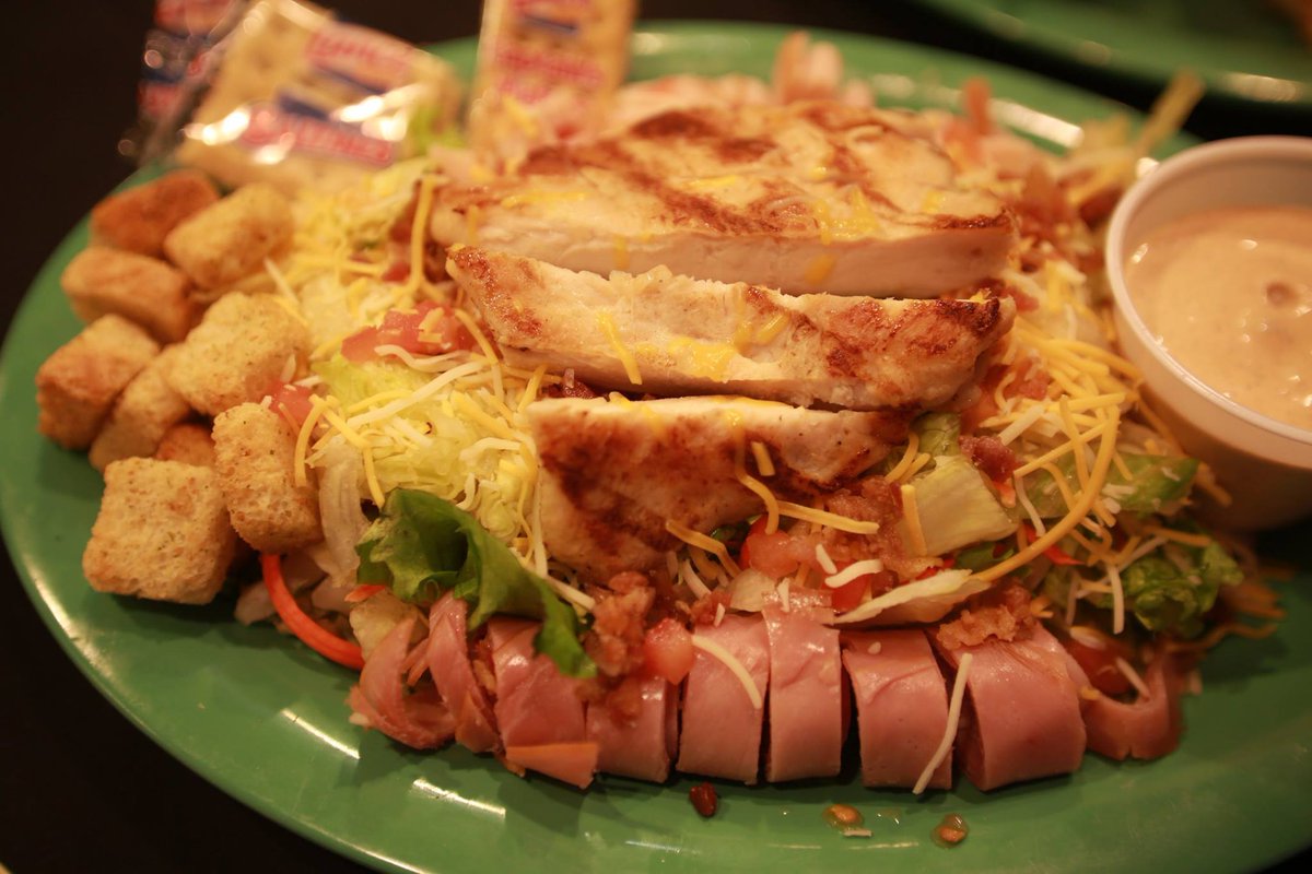 Froghead_OS's tweet photo. Love a good salad? We have great options to choose from! Add a cup of our Cajun Favorites (Gumbo, Etouffee) for only $3.00! https://t.co/ilxhaF0yTt