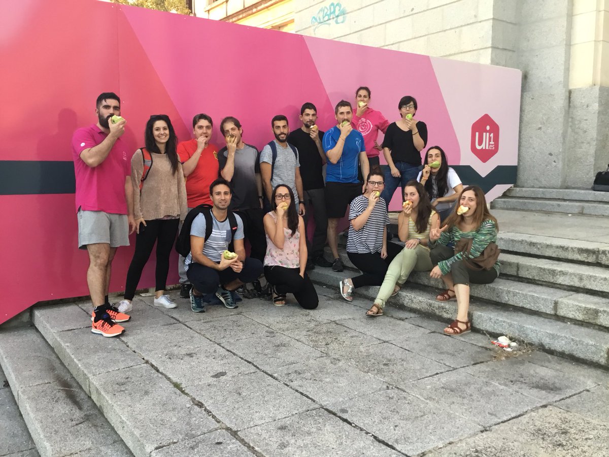 UI1CAFD's tweet photo. Hoy en el #DiaUniSaludables hemos hecho una sesión de AF para la salud y cumplido con el #RetoFrutaReus en @ui1Universidad https://t.co/oqvfOXLXAv