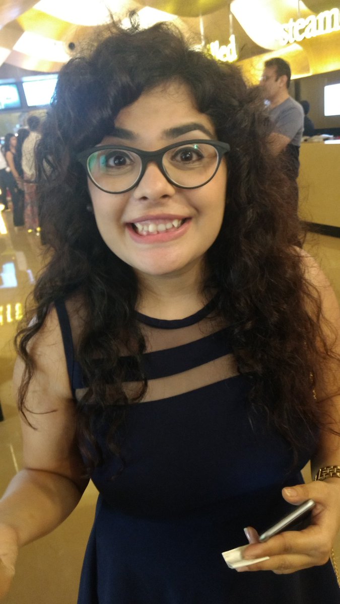 Priyarth's tweet photo. Ladki ke pehle film ka premiere!!! @AryPriyanka #CallForFun https://t.co/h34Qs9vhrW