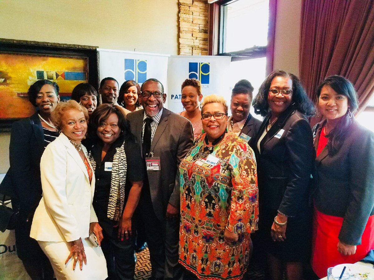 Work-Based Learning Coordinators enjoying lunch with our Superintendent, Dr. R. Stephen Green. (Dunwoody -Perimeter Chamber of Commerce)