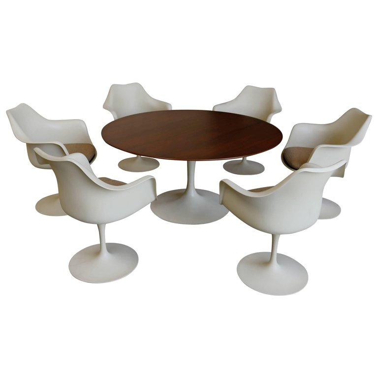 archive20tcntry's tweet photo. Dining Set by Eero Saarinen for #Koll  #midcenturymodern #interiordesign #furniture #archive #chair #table https://t.co/IYCsGJaFrP https://t.co/kjCsHzK3Pa