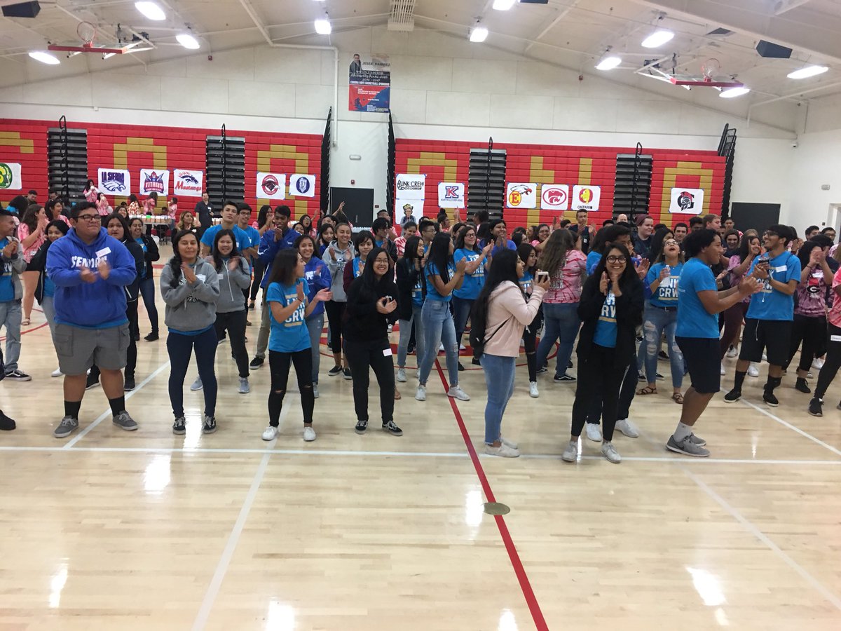 mrs_herrick49's tweet photo. @WesternLinkcrew was well represented at the Link Crew Conference! Such a great experience   🙌🏼💙 @BoomerangPrjct #LikeAPio https://t.co/9iVVPCKMln