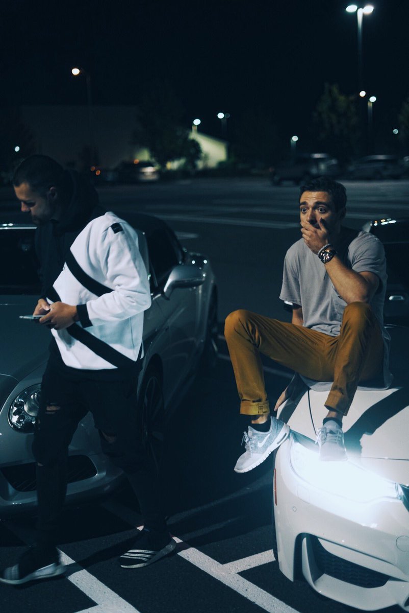 Me when I found out we won the #symphony <a href="/wavome/">Wavo</a> remix. Big thanks to <a href="/cleanbandit/">Clean Bandit</a> <a href="/zaralarsson/">Zara Larsson</a> <a href="/wearebigbeat/">Big Beat Records</a> and <a href="/AtlanticRecords/">Atlantic Records</a> 🙏🙏🍾