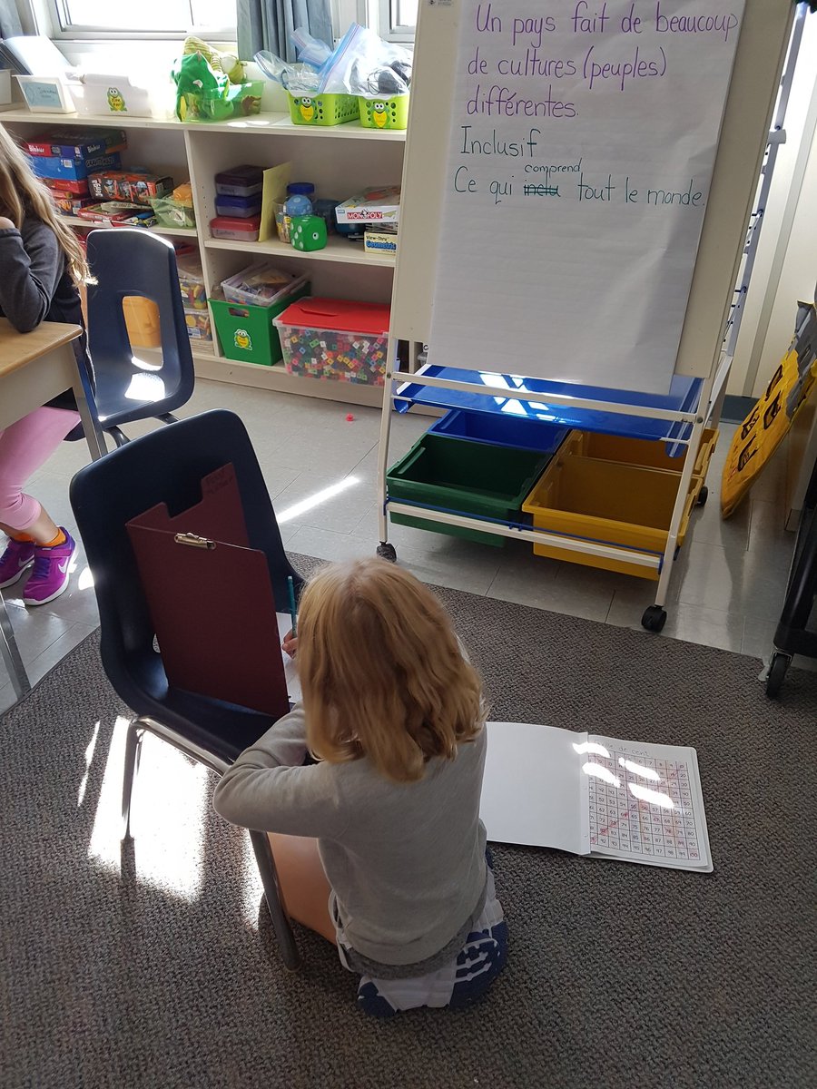 MmeNicolaes's tweet photo. Trying out dif working spaces during our Math quiz. @mjpwrdsb #differentiatedseating https://t.co/NBG2NqO9UI