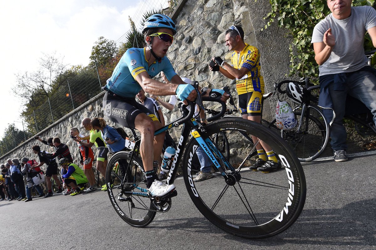 Argon18bike's tweet photo. .@AstanaTeam @FabioAru1 rounds out the top three at the #MilanoTorino race on his #GalliumPro2018! #TeamPerformance 📸@bettiniphoto https://t.co/QVBIguqKsR