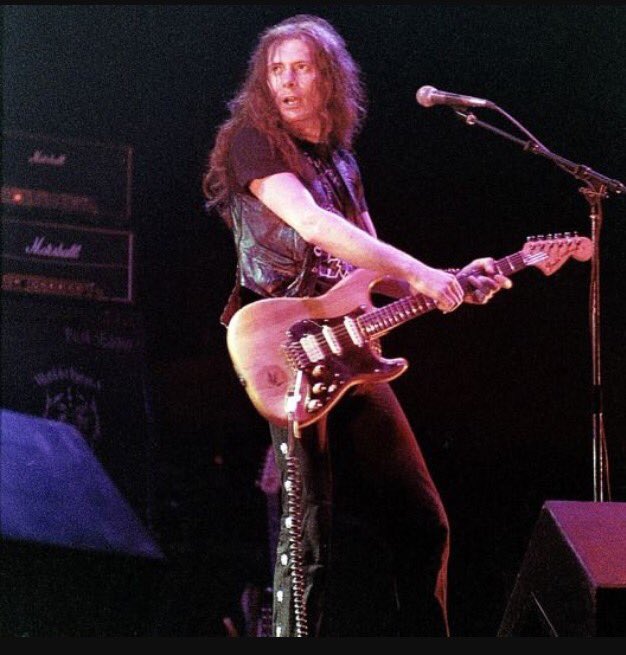 Happy Birthday to Motörhead iconic guitarist \"Fast Eddie Clarke\" \\m/...   