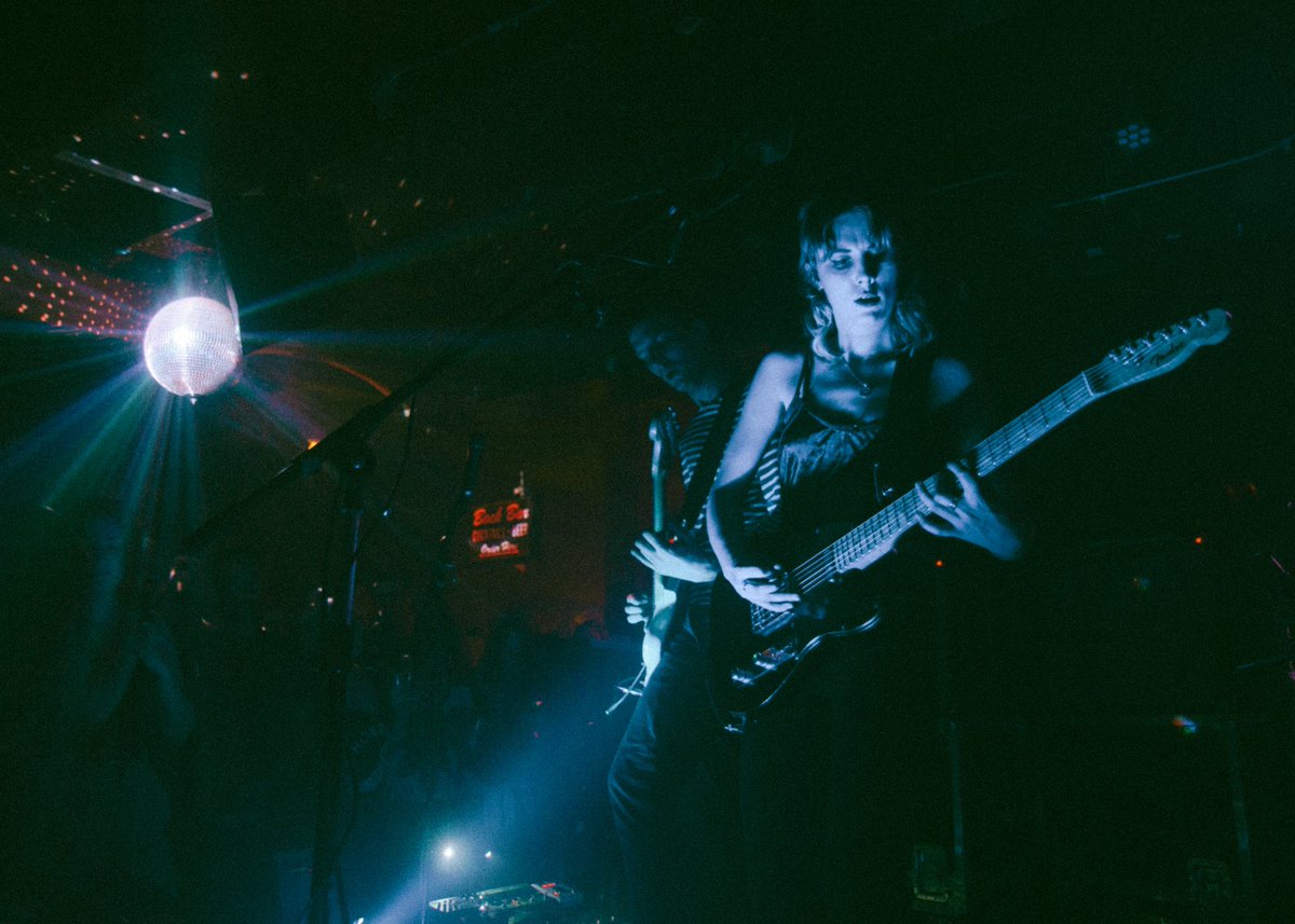 wolfalicemusic's tweet photo. Visions Of A Life on @iTunes @AppleMusic 

https://t.co/LFRA3ME1n4 https://t.co/PmjsEbZoFf