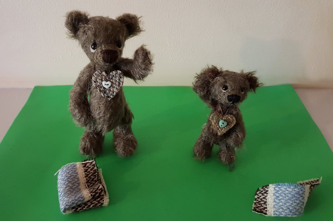 Stretch out one paw at a time wee brother... that's it... then relax. #keepfits