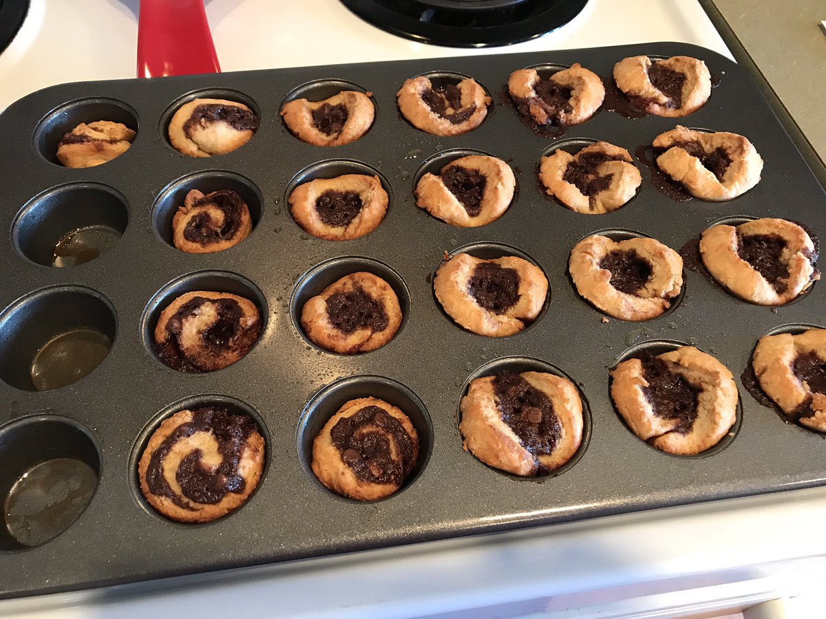 Brian_Garsh's tweet image. Cooking is my form of #selfcare . #CSAMphotochallenge #CSAM #SAGrad