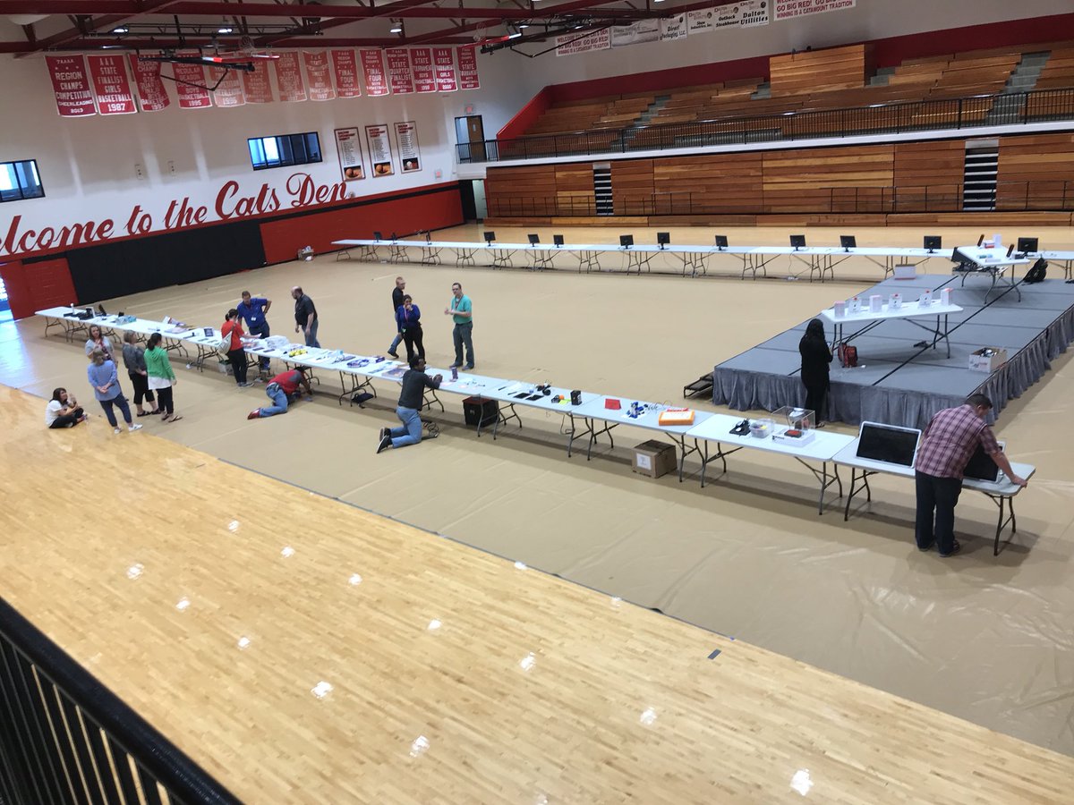 coachnicksun's tweet photo. Getting ready for #DPS3D3 at DHS. See you tomorrow @DPSschools https://t.co/jVOSgt0eXN