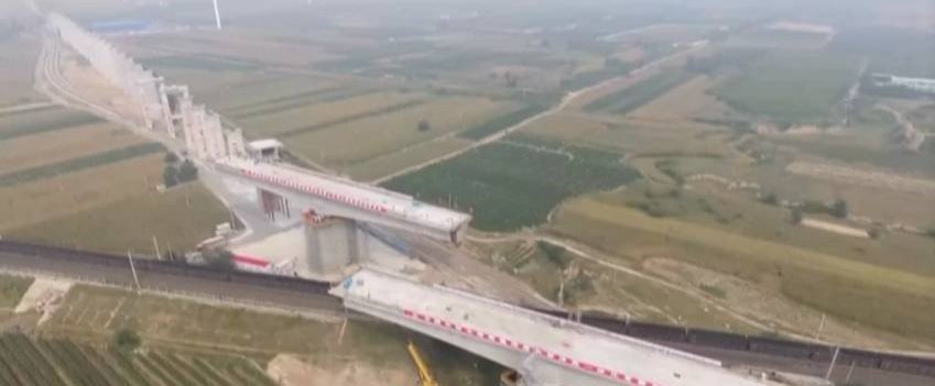 Look!!! That's how we build our high-speed rail bridge.