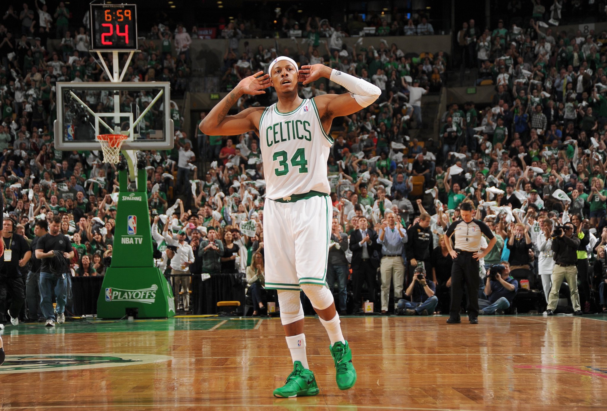 Happy Birthday to Paul Pierce who turns 40 today! 