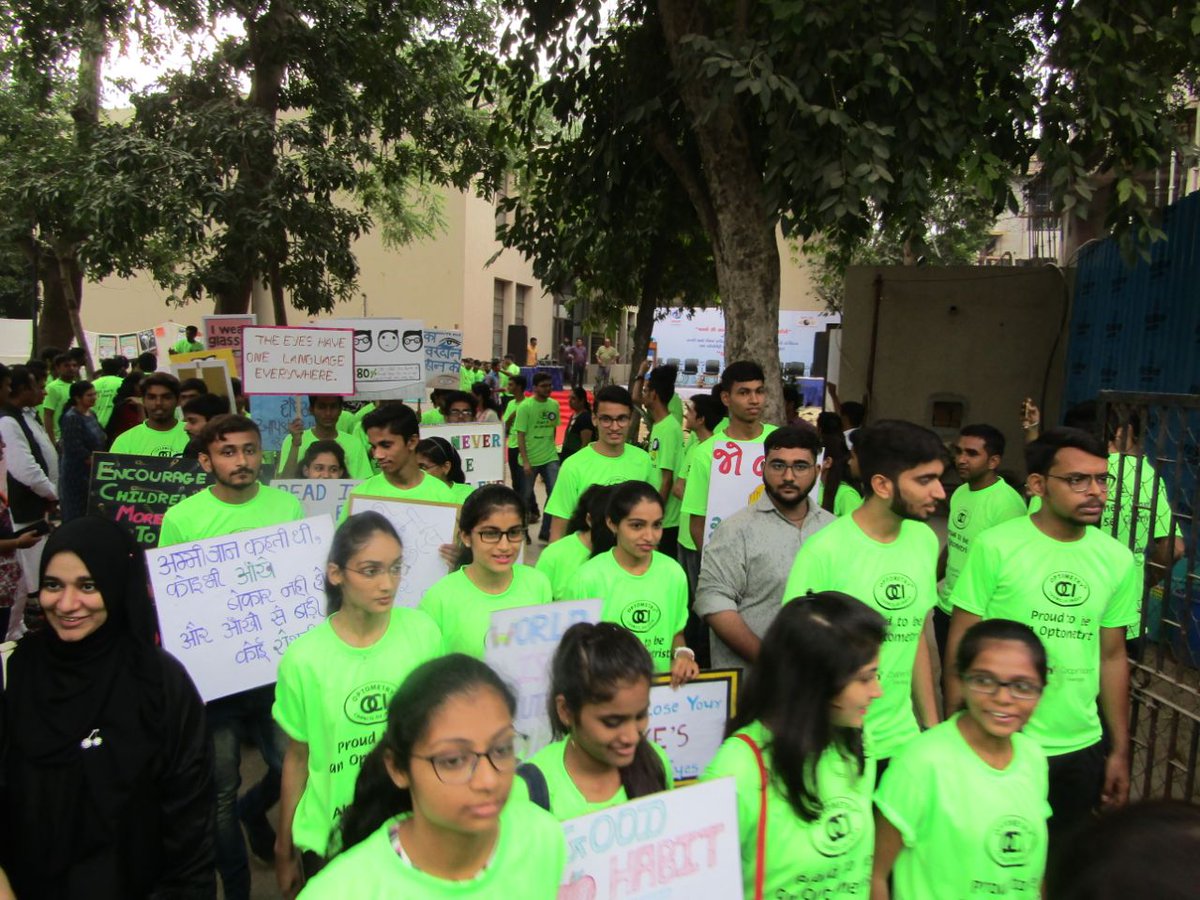 igautamshah's tweet photo. On #WorldSightDay flagged off a rally early morning orgnzd by Nagari Hospital held to spread awareness about blindness &amp; vision impairment. https://t.co/zJux4TYkua