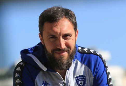 Le cri de détresse des salariés victimes de la chute du <a href="/SCBastia/">SC Bastia</a>   sur.corsematin.com/Kwq9-0bje