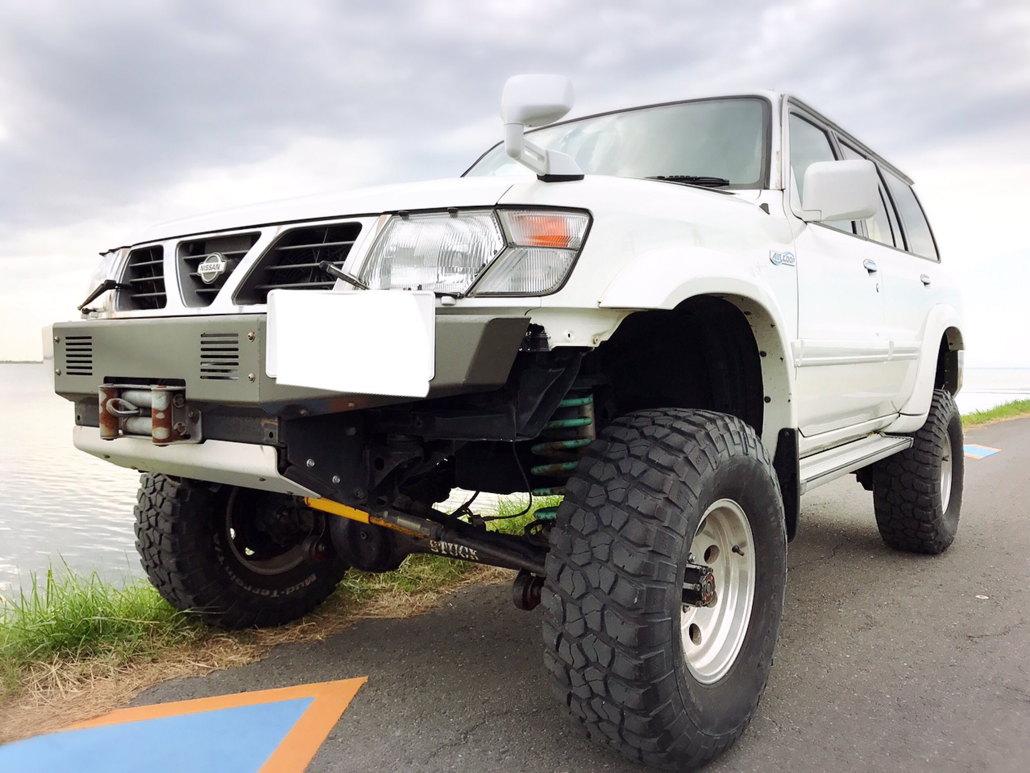 Bull S Eye בטוויטר 日産 サファリのご入庫です 貴重なディーゼルターボ搭載車 見る人が見ればわかる高価で貴重なパーツで組まれたフルカスタム車 6インチリフトアップに加えて足回りからawに至るまで手を加えられてます このまま山でも川でも行けちゃいます Bull S Eye בטוויטר 日産 サファリのご入庫です 貴重なディーゼルターボ搭載車 見る人が見ればわかる高価で貴重なパーツで組まれたフルカスタム車 6インチリフトアップに加えて足回りからawに至るまで手を加えられてます このまま山でも川でも行けちゃいます