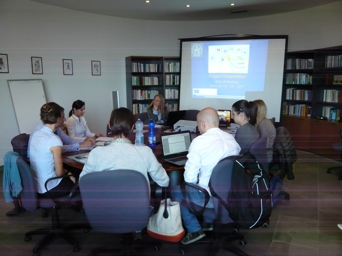 unisiena's tweet photo. FOTO]: 12-13/10. Kick off meeting con i partners di E-WORDS al dipartimento di Scienze politiche e internazionali.
https://t.co/meXK0LaMeZ https://t.co/N6xZoijOkQ