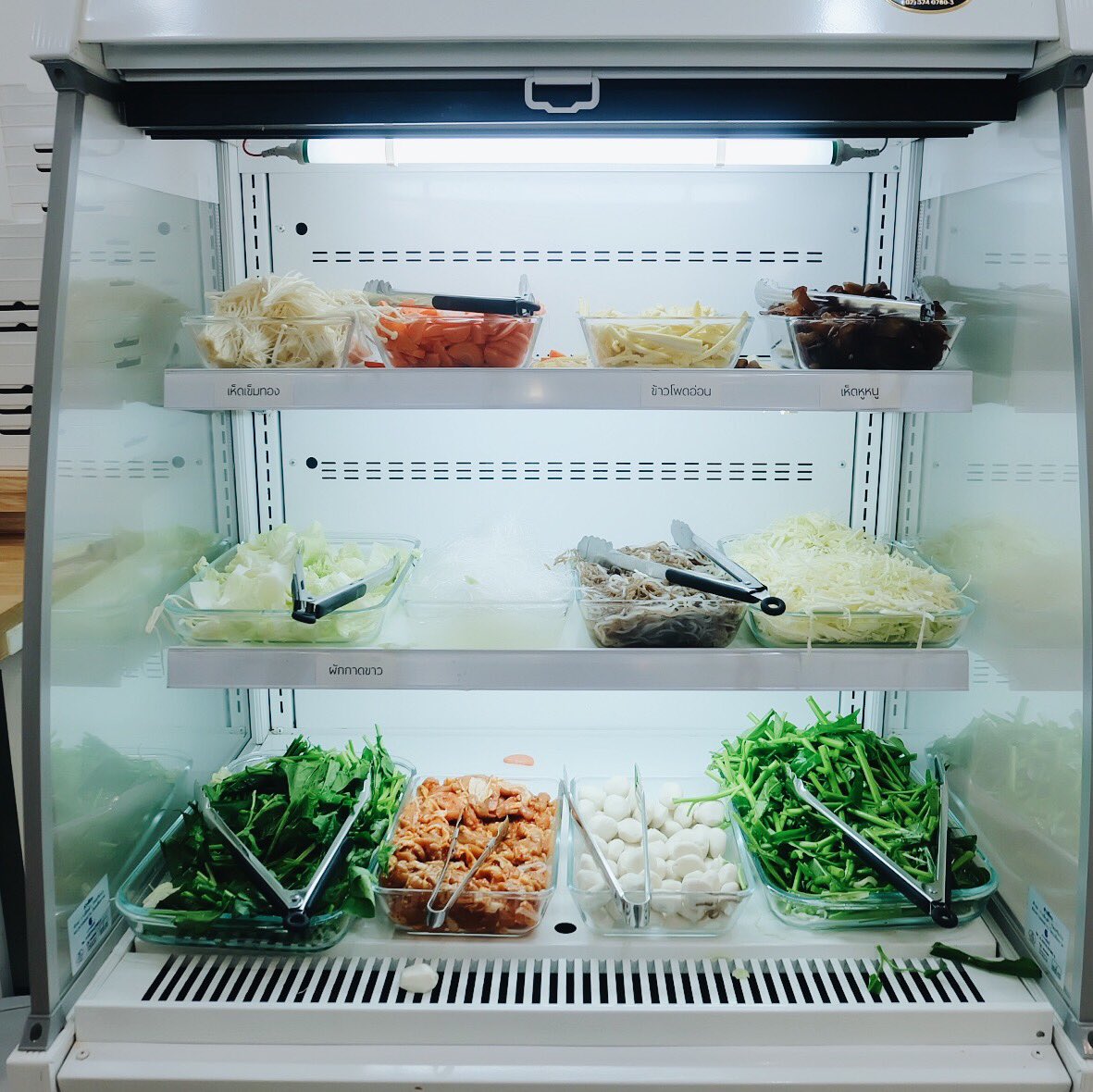 iBoommm's tweet photo. "SHABU LAB" ชาบูแนววิทยาศาสตร์มีหลายน้ำซุปให้เลือกด้วย เกร๋ดี! ไปลอง!
พิกัด 📍สยามแสคว์ ซอย10
#อร่อยไปแดก #อร่อยบอกต่อ #shabulab #shabu https://t.co/pbRP8Gb2Y9
