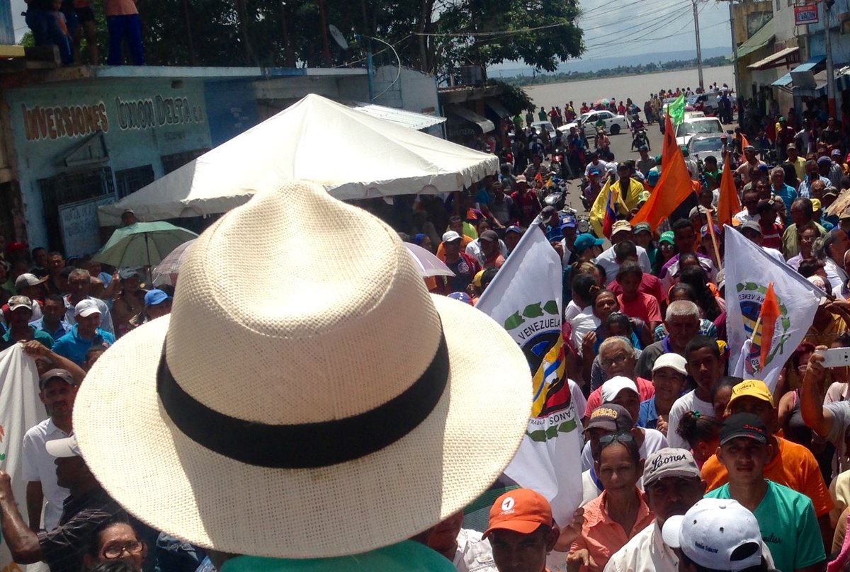 nortefrancovzla's tweet photo. #ElHombeDelSombrero @Guillermo_Call #ElGobernadorParaMonagas  #VotaEste15Oct con @Eco_Sur #RutaSegura @eco_rdr https://t.co/gVgSDCSFhd