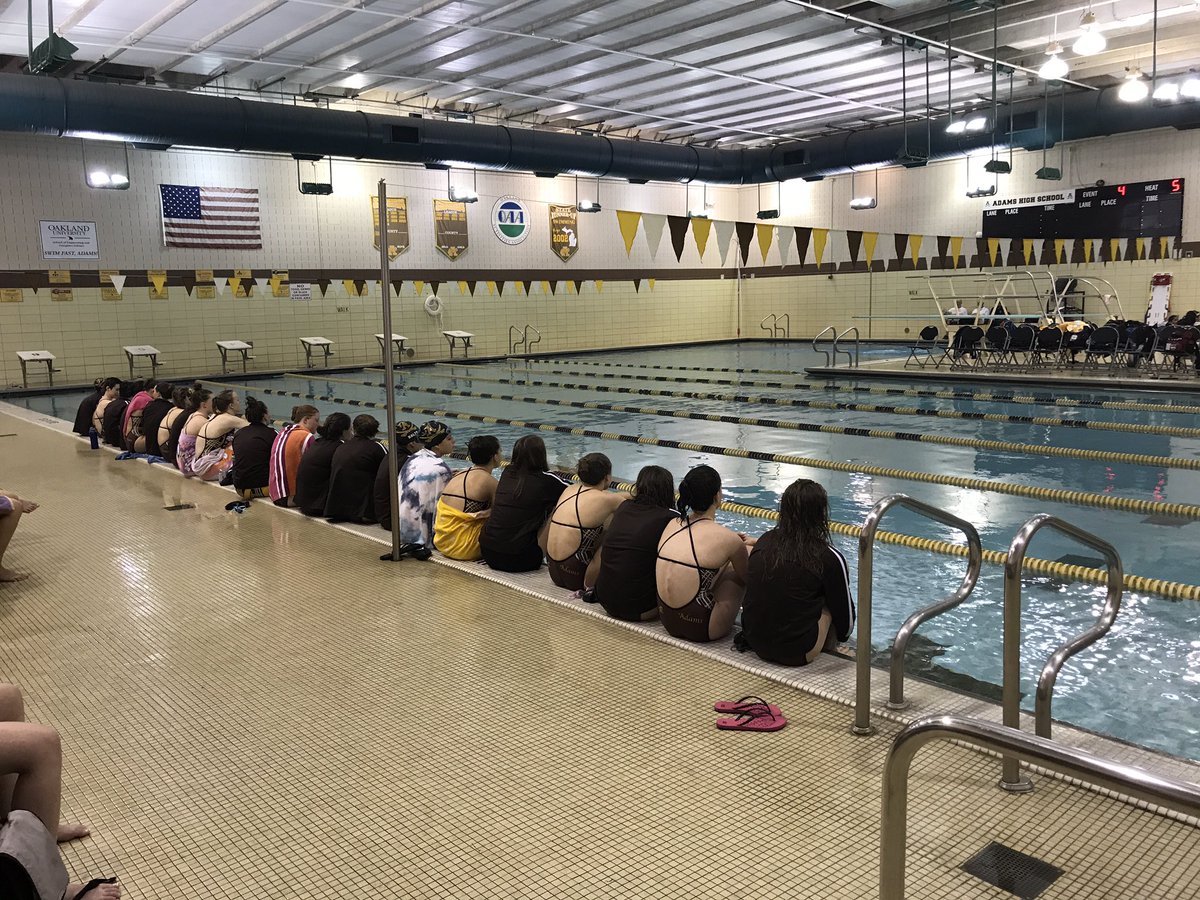 AHSHighlanders's tweet photo. Great job Lady Highlander Swim and Dive Team! Highlander Pride! https://t.co/xoykkppGMB