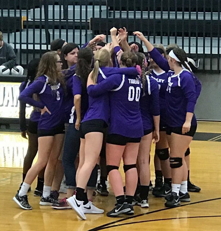 RipleyHighTN's tweet image. The Lady Tiger Volleyball team fell short tonight in the substate game. The girls had an awesome season and we are very proud of them.