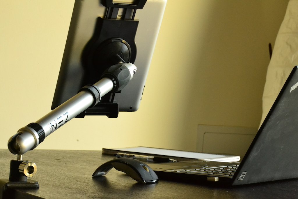#Zenmount’s #ergonomic #design makes it appealing in home &amp; office environments. Kickstarter campaign is here!: bit.ly/2h1Pwig