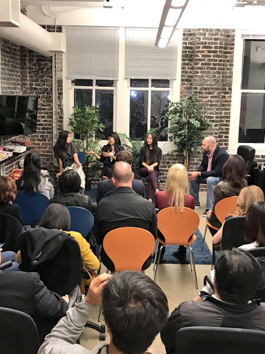 Applift's tweet photo. #YPG panel is LIVE in our #SF office! Today’s topic is how to create an authentic voice on social media #bestpractices #social #AppLift https://t.co/ZzKzVN4xdq