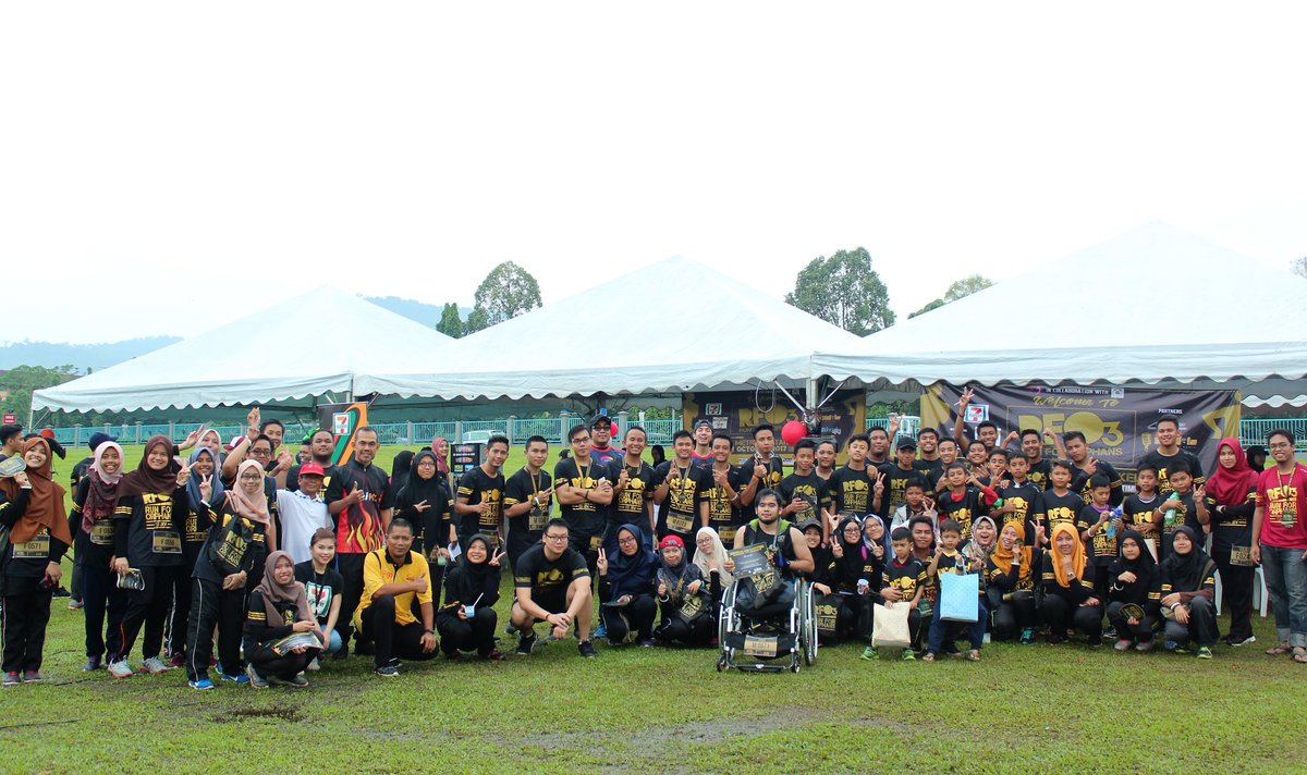 rfo_caringclub's tweet photo. Good morning everyone! Photos of #RFO3 are up on our facebook page! Do check them out! π more photos coming your way~ #RUNFORORPHANS https://t.co/pGyHkUGsnQ