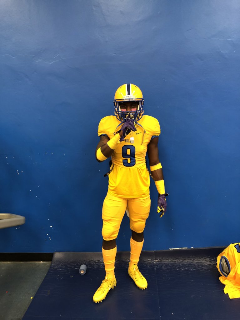d1_larry's tweet photo. ITS MONEY IN THE BANK 💯😈
#SHHH🤐 https://t.co/M5wXP6NsJY