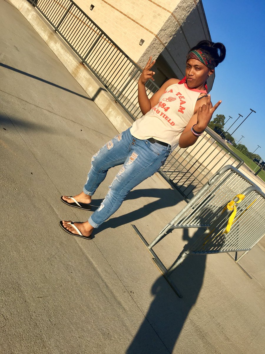 theyBallmeSykes's tweet photo. ๐ฎ๐ณSykesโ
#SykesWay #myasu https://t.co/Pal84zYfmg