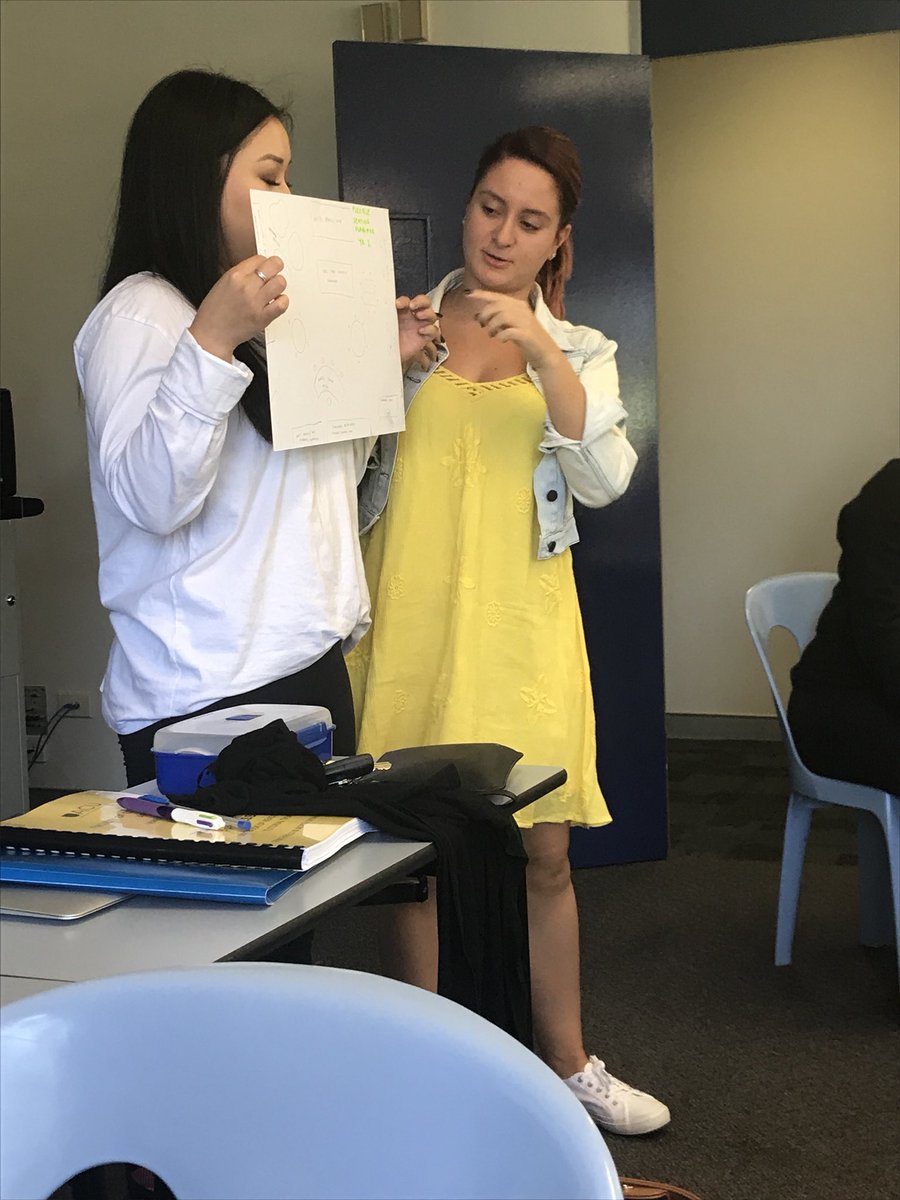 Sepiazimi's tweet photo. Students explaining their classroom layouts! #Acuedu_p https://t.co/Ou5PGOnamI