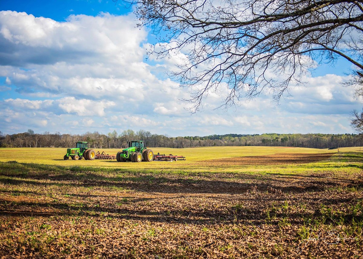 We love our farmers #NATIONALFARMERDAY @spann @USDA #jonahenfingerphotography