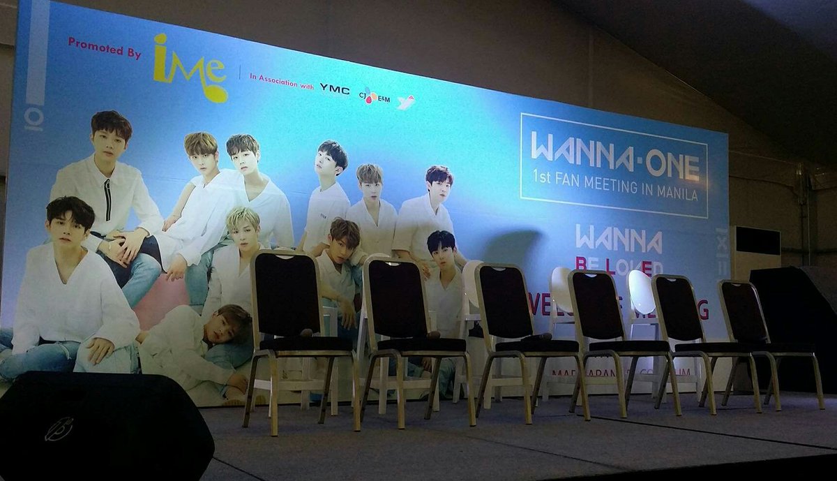 We're moments away from the #WannaOneinManila presscon 😍