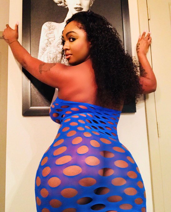 Blue 💙🤤 what&rsquo;s your favorite color ? #ebony #latina #dallas #texas #allnatural #fitness #blue https://t<a href="/tag/ebony"class="tags">#ebony</a><a href="/tag/latina"class="tags">#latina</a><a href="/tag/texas"class="tags"><span>#texas</span></a><a href="/tag/fitness"class="tags"><span>#fitness</span></a><a href="/tag/allnatural"class="tags"><span>#allnatural</span></a><a href="/tag/dallas"class="tags"><span>#dallas</span></a><a href="/tag/blue"class="tags"><span>#blue</span></a>