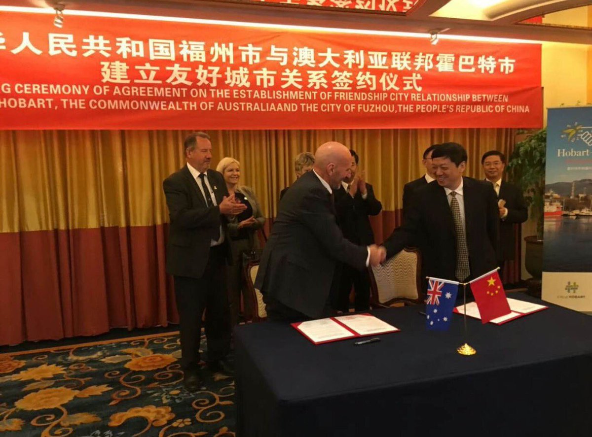 RonChristie's tweet photo. Hobart Council welcomes Deputy Mayor of Fuzhou (Hobart's friendship City) &amp; delegation to Hobart-here to strengthen ties between UTAS &amp; IMAS https://t.co/bRoLTvGJcy