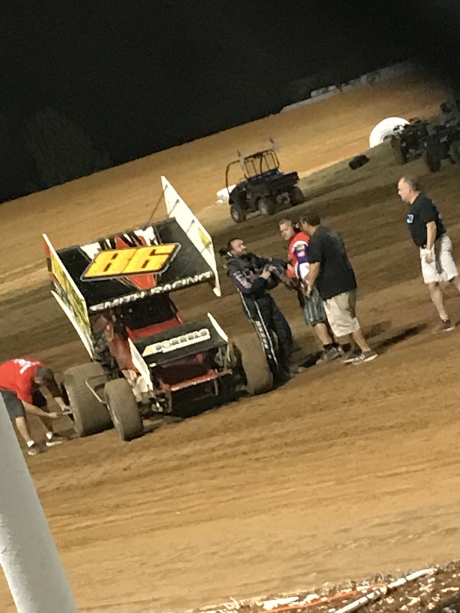 I30_Speedway's tweet photo. @tonybrucejr squeaks by A-ARON to get the 3rd and final lock in position! #STN17 https://t.co/lbiUXhAp9L