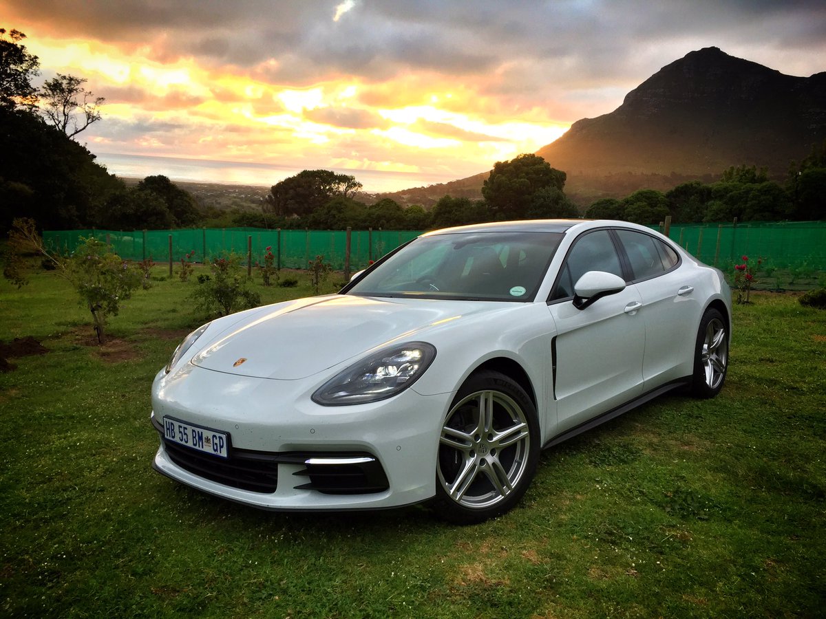 All aboard Porsche flight PanAm G2. It sets the bar alarmingly high for the rest of the <a href="/SAGMJ/">SAGMJ</a>/<a href="/WesBank/">WesBank</a> <a href="/wesbankcoty/">SA Car Of The Year</a> finalists 🇿🇦